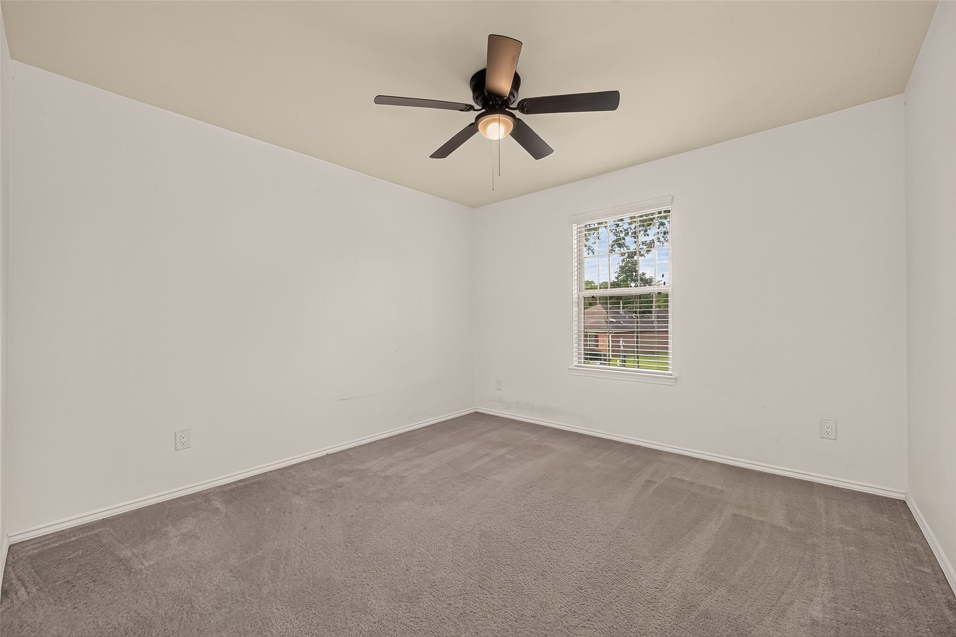 2011 Lost Timbers Drive, Conroe, TX 77304 2011 Lost Timbers Drive, Conroe, TX 77304