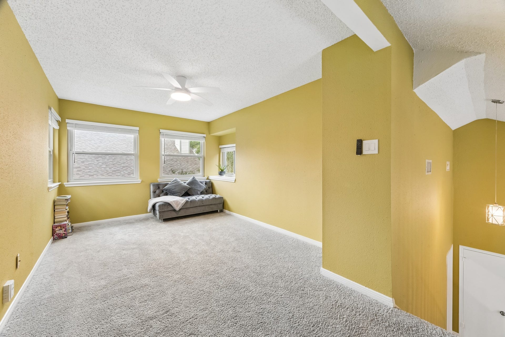 1054 Margate Drive, Pearland, TX 77584 Loft bonus room