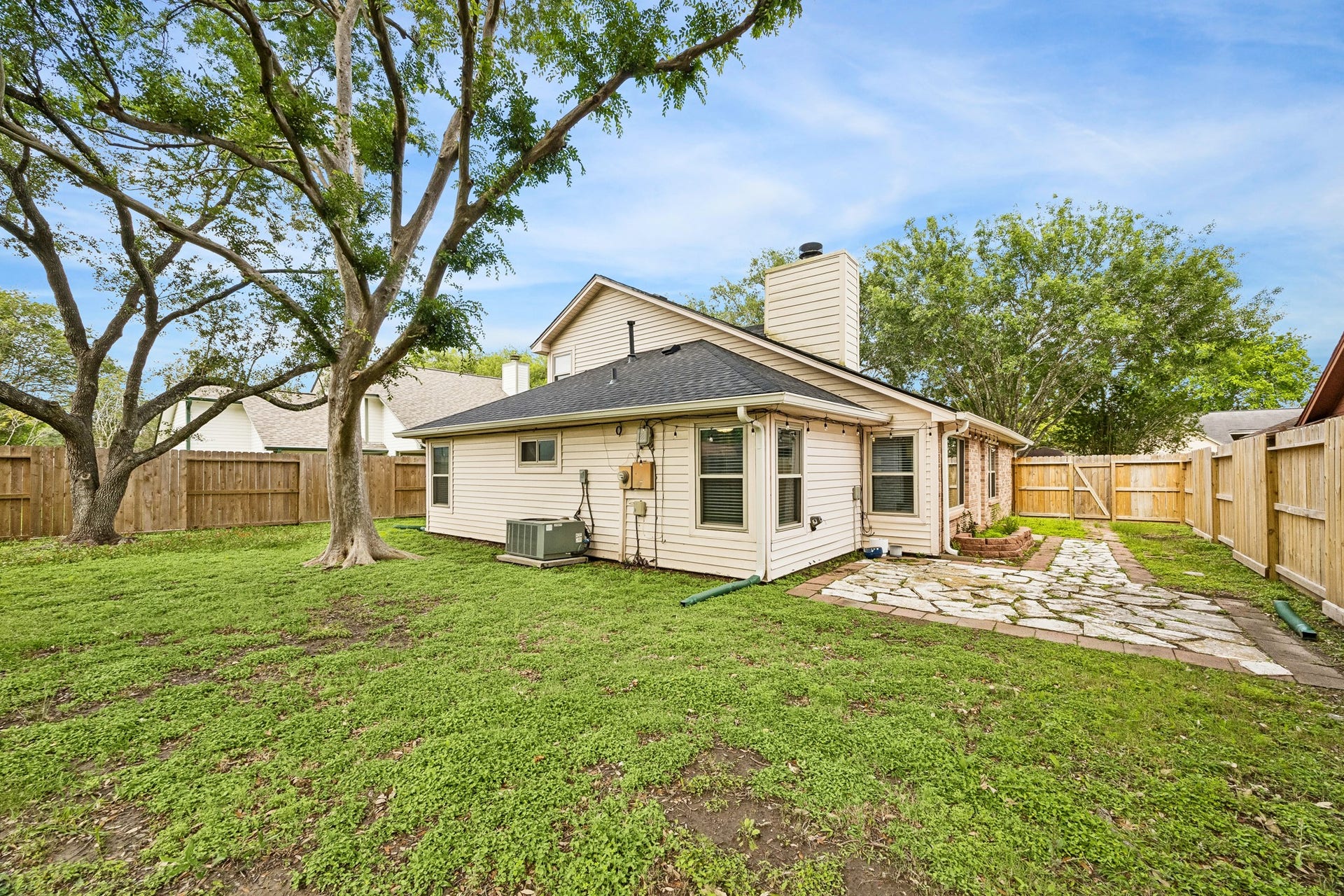 1054 Margate Drive, Pearland, TX 77584 Paver-patio