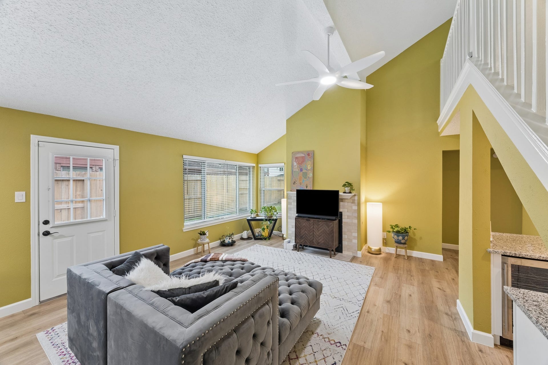 1054 Margate Drive, Pearland, TX 77584 Lots of natural light through replaced double pane windows.