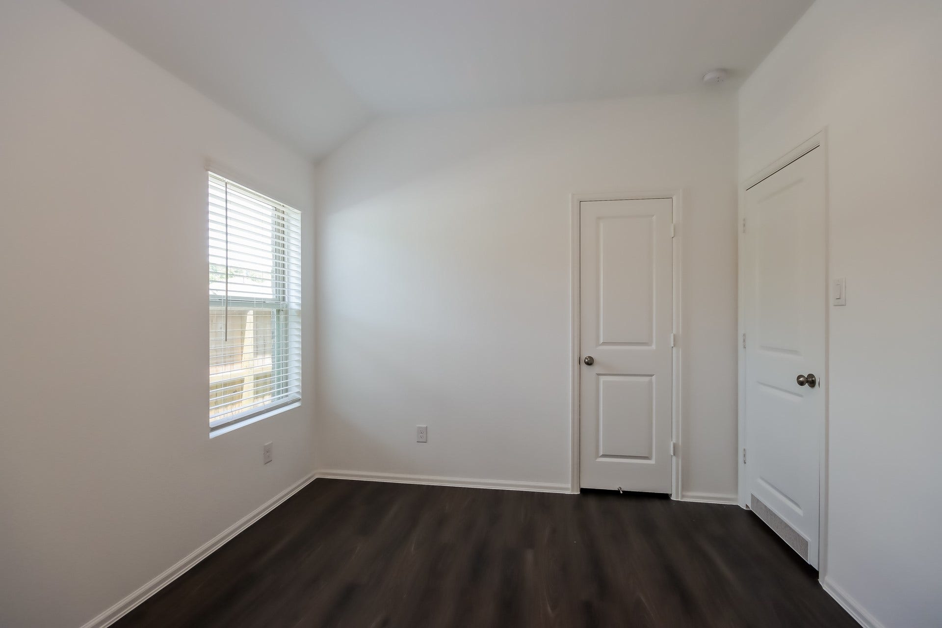 18909 Collina Way, New Caney, TX 77357 18909 Collina Way, New Caney, TX 77357