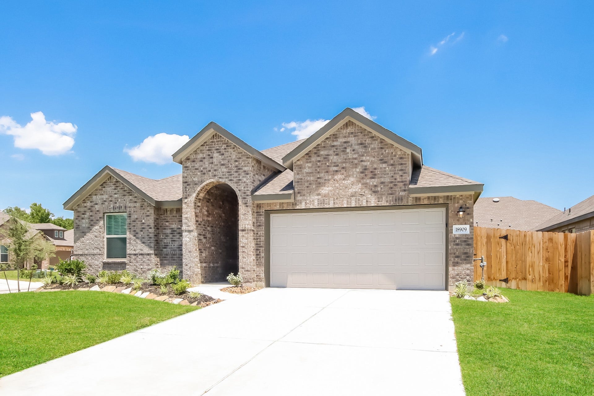 18909 Collina Way, New Caney, TX 77357 18909 Collina Way, New Caney, TX 77357