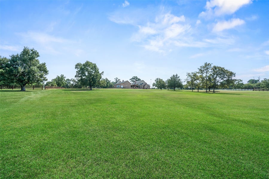 Property photo for 00 Calfee Road, Conroe, TX