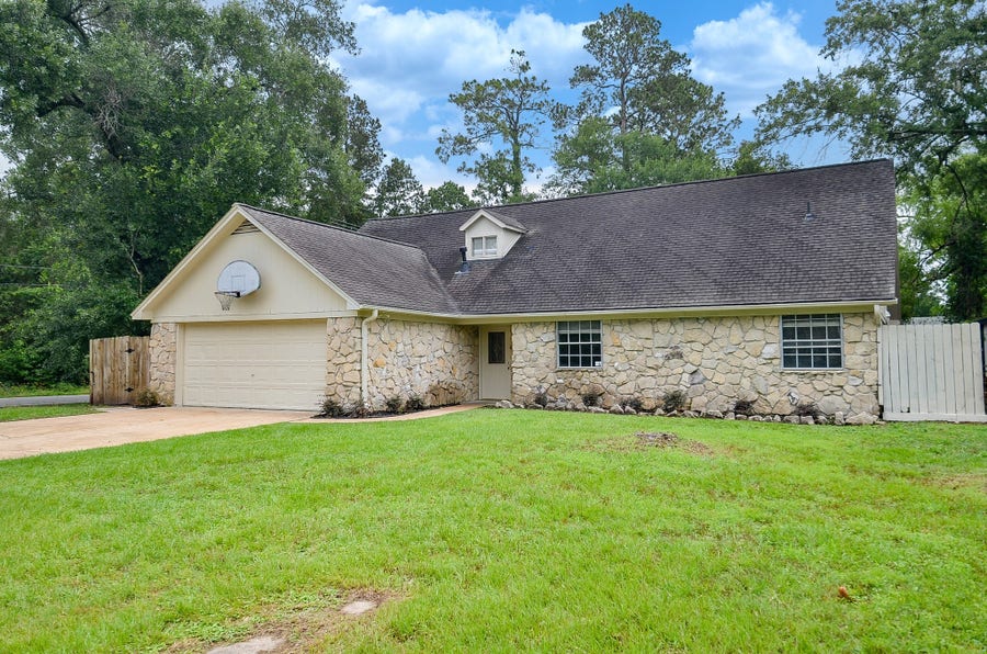 Property photo for 9903 Bromel Station Street, Houston, TX
