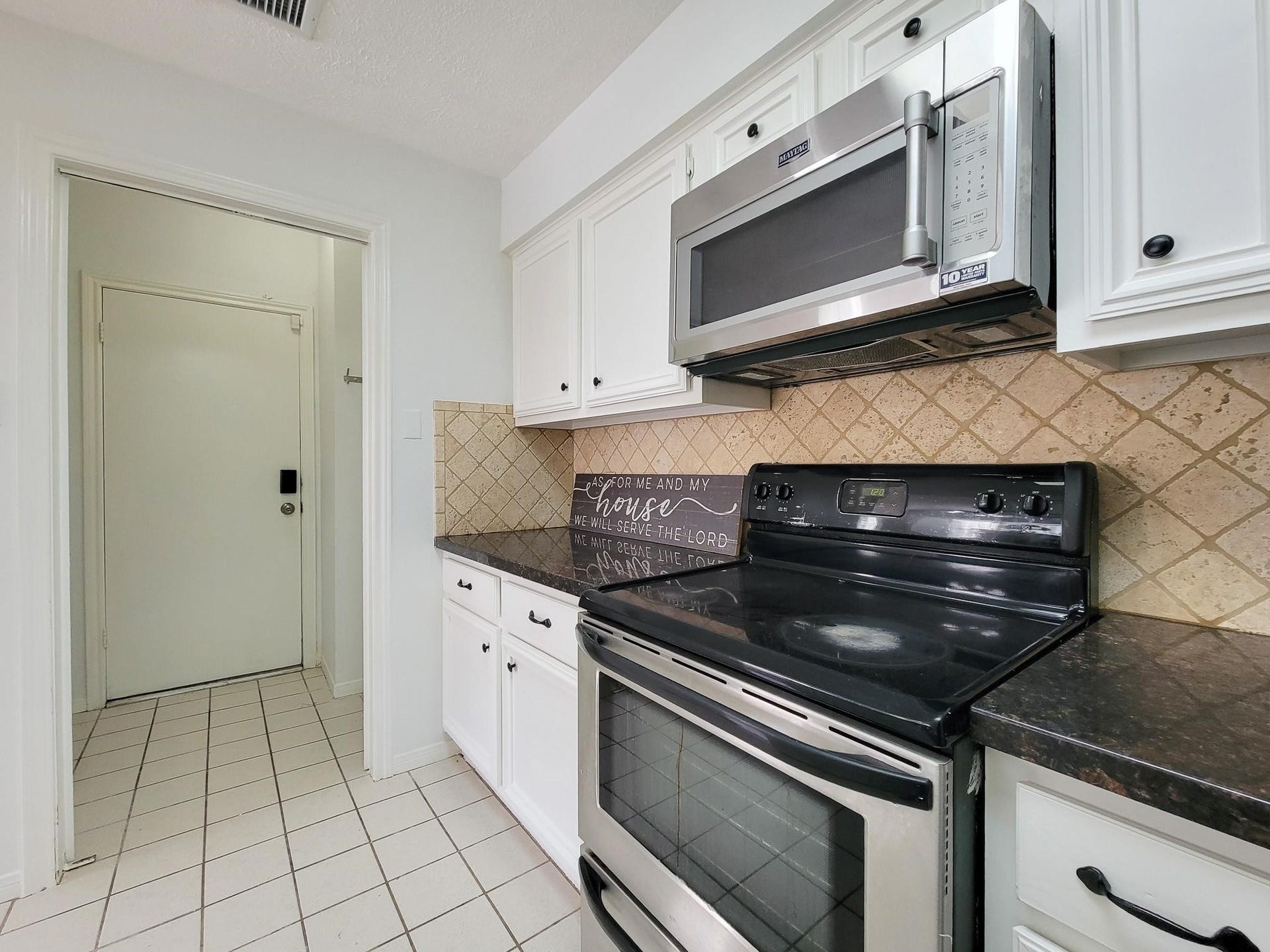 2220 Bering Drive, #12, Houston, TX 77057