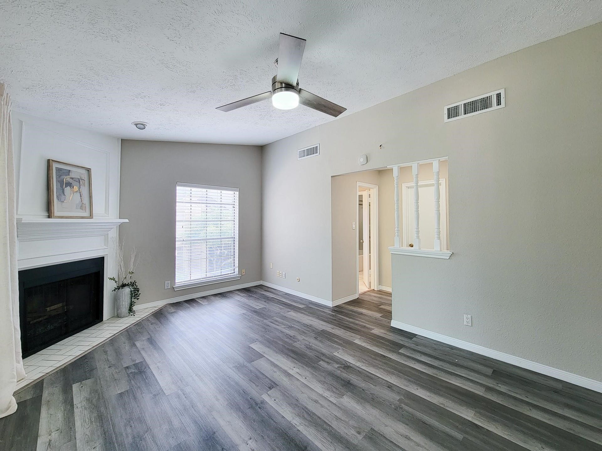 2220 Bering Drive, #12, Houston, TX 77057