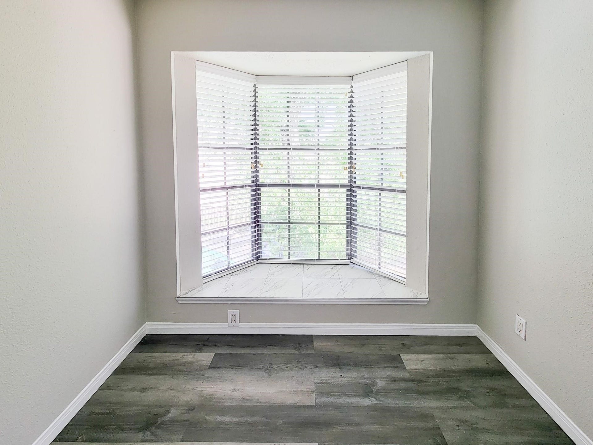 2220 Bering Drive, #12, Houston, TX 77057