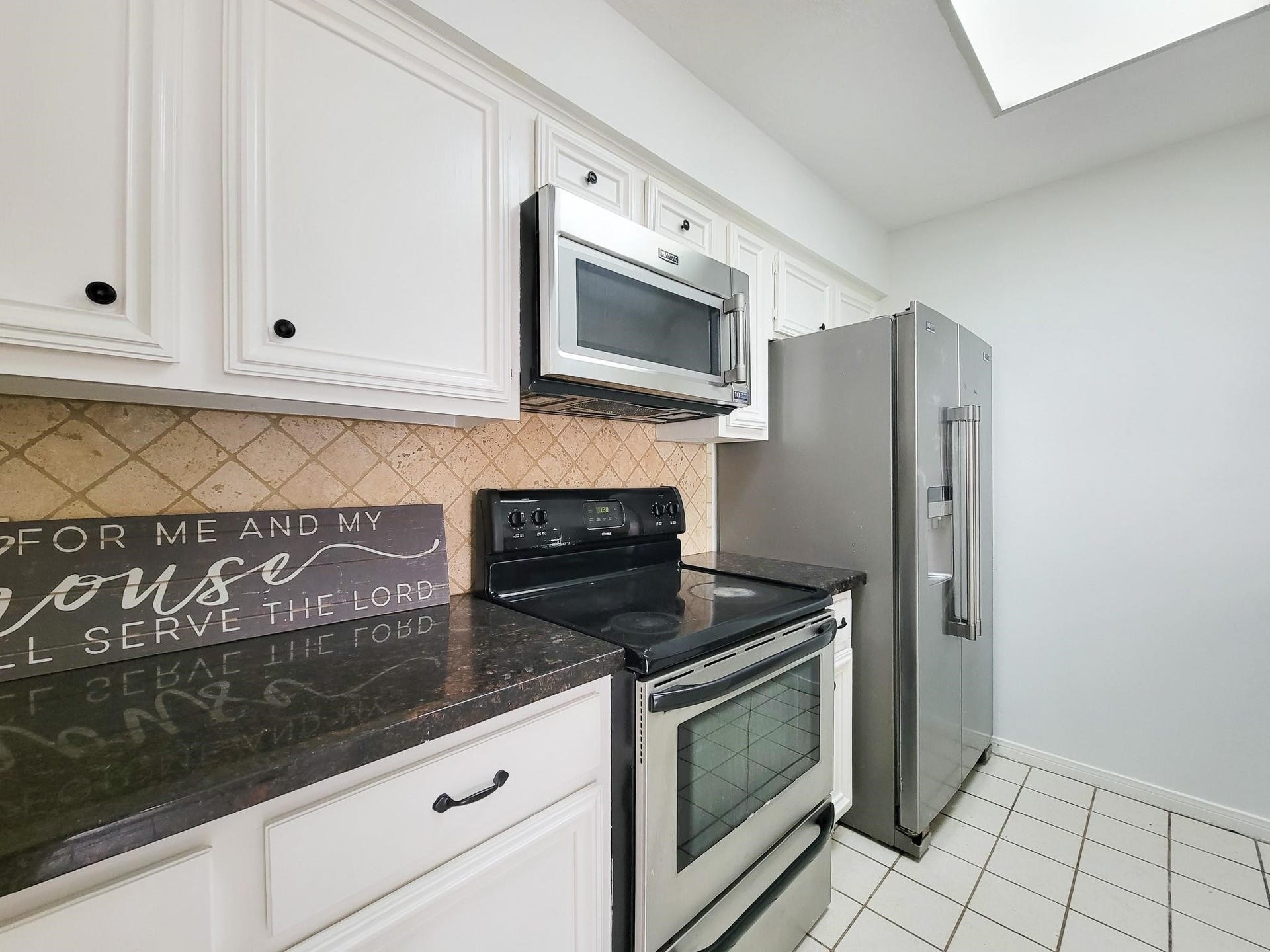 2220 Bering Drive, #12, Houston, TX 77057