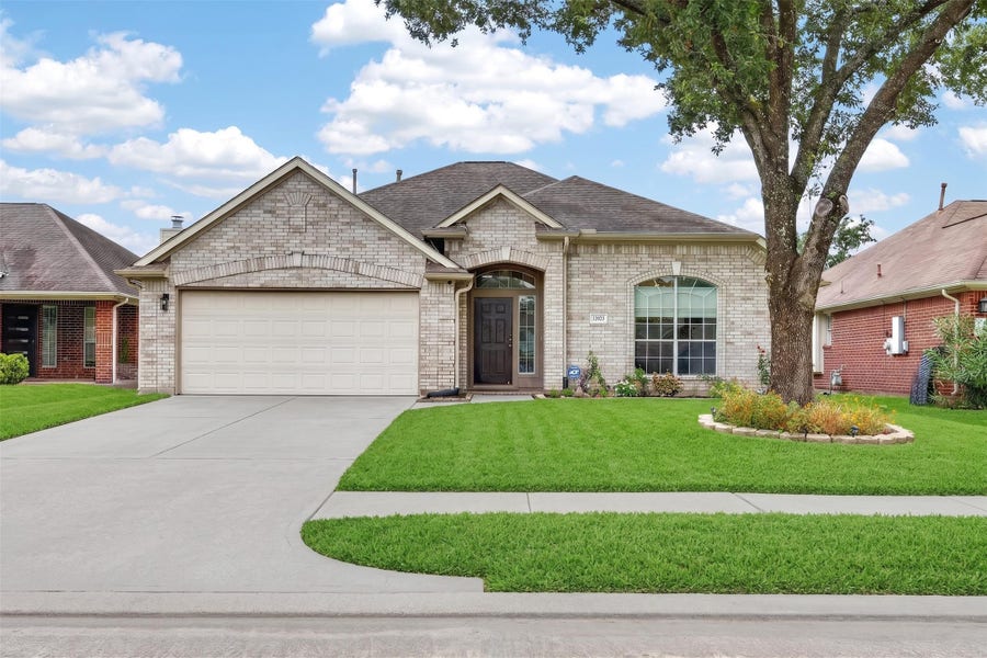 Property photo for 12023 Cyprus Field, Houston, TX
