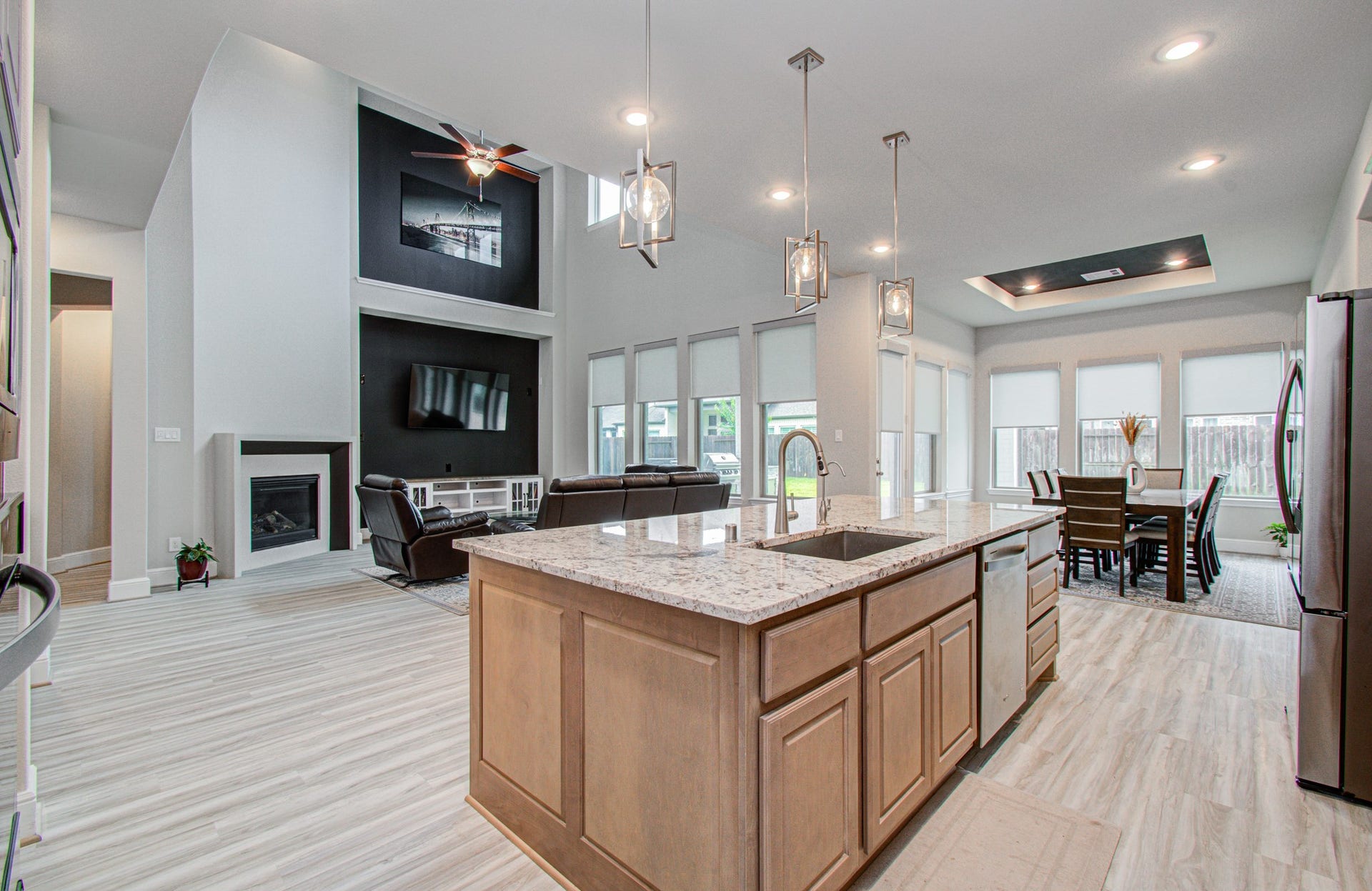 10015 Crescent Wood Drive, Missouri City, TX 77459 10015 Crescent Wood Drive, Missouri City, TX 77459