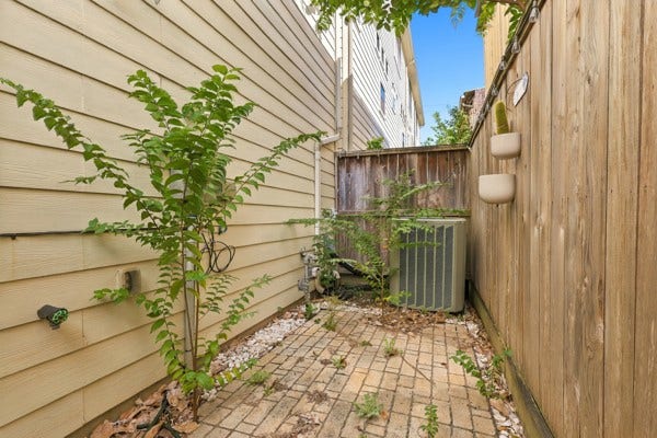 8710 Beverlyhill Street, #204, Houston, TX 77063 Small private back area