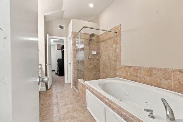 8710 Beverlyhill Street, #204, Houston, TX 77063 Master Bath