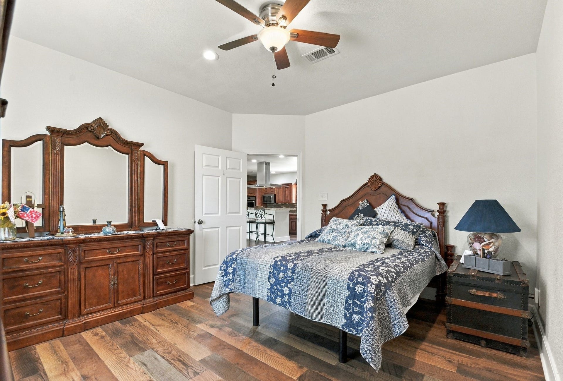 2627 Avenue L, Santa Fe, TX 77510 2627 Avenue L, Santa Fe, TX 77510