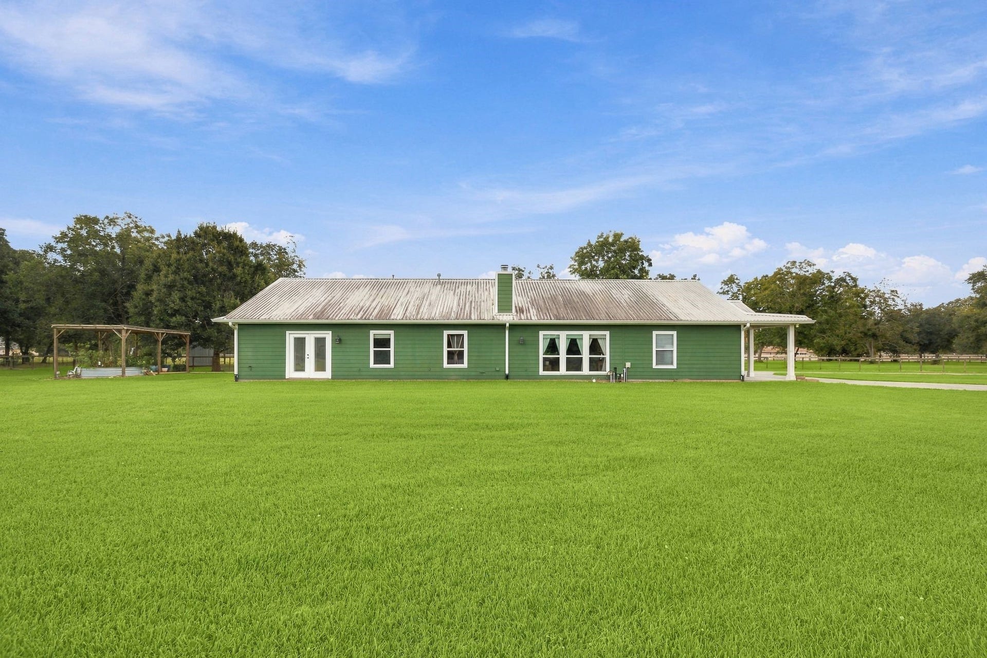 2627 Avenue L, Santa Fe, TX 77510 2627 Avenue L, Santa Fe, TX 77510