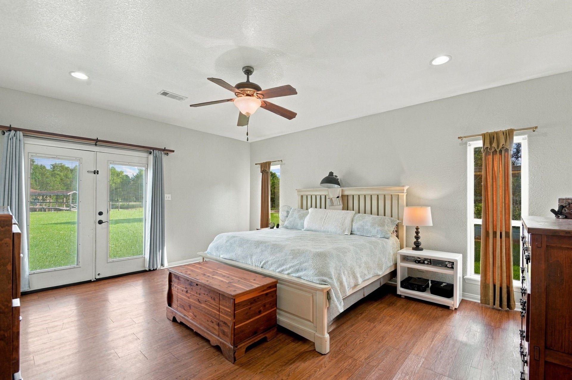 2627 Avenue L, Santa Fe, TX 77510 2627 Avenue L, Santa Fe, TX 77510