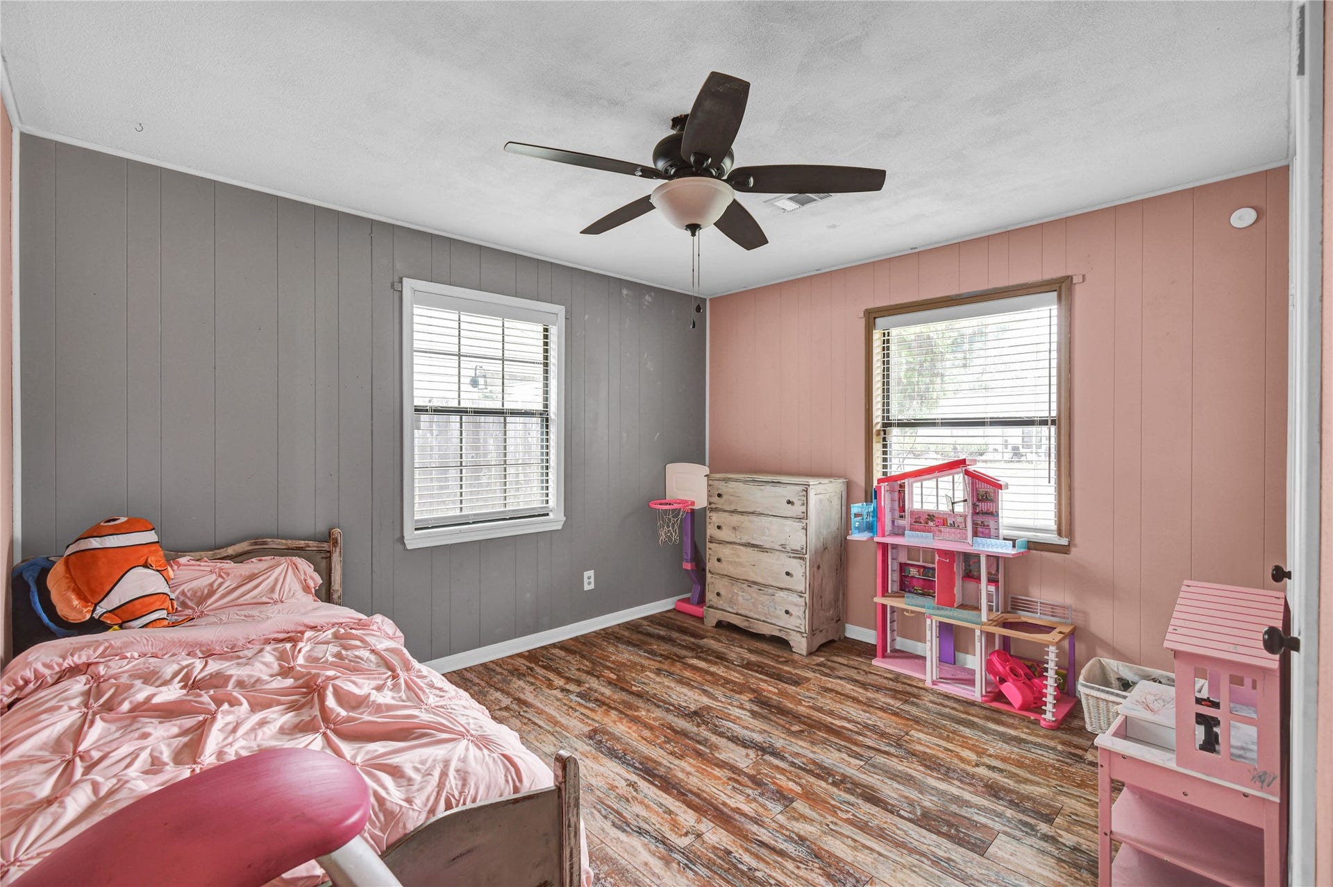 1120 Woodbine Drive, West Columbia, TX 77486 1120 Woodbine Drive, West Columbia, TX 77486
