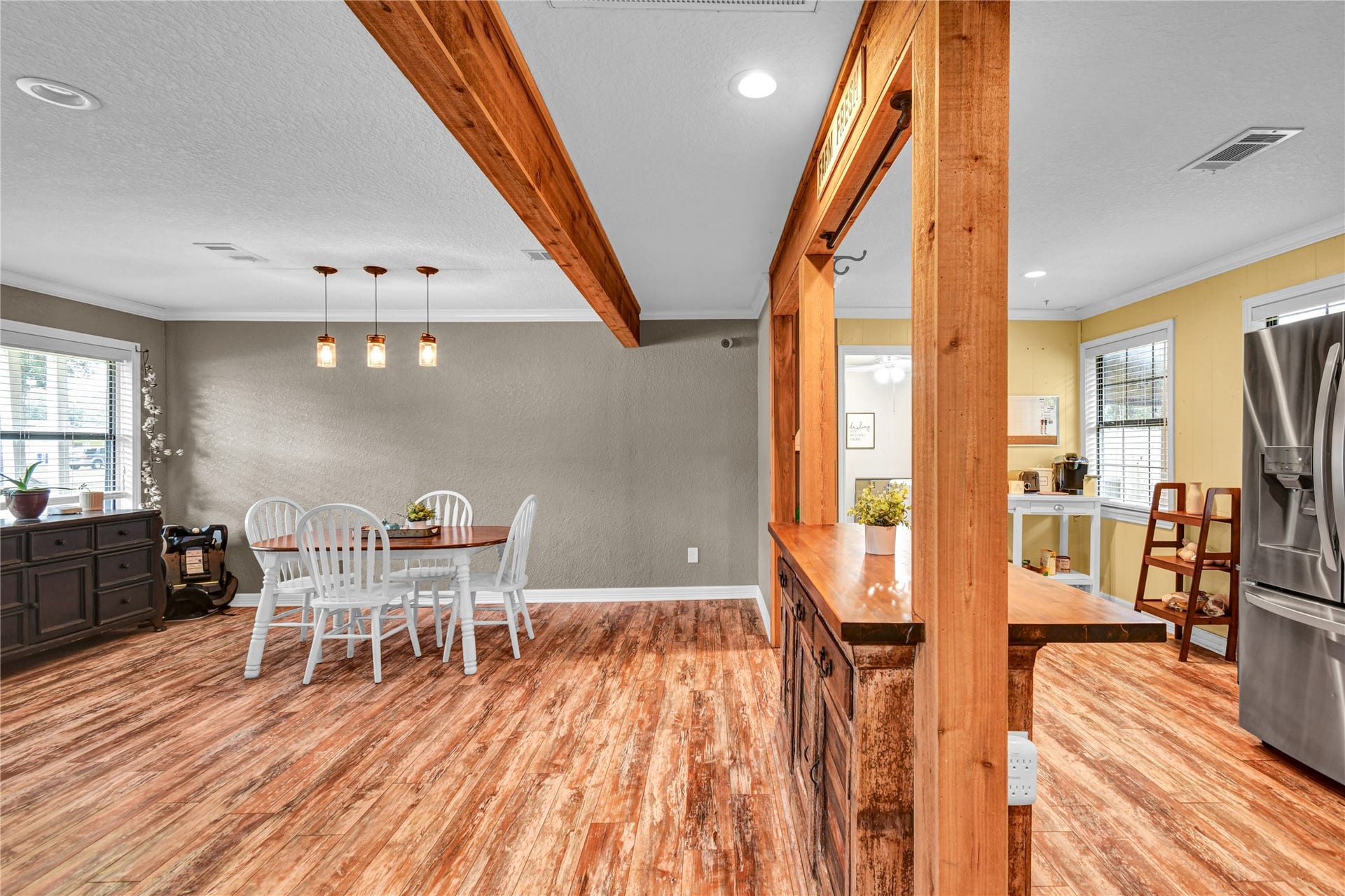 1120 Woodbine Drive, West Columbia, TX 77486 1120 Woodbine Drive, West Columbia, TX 77486