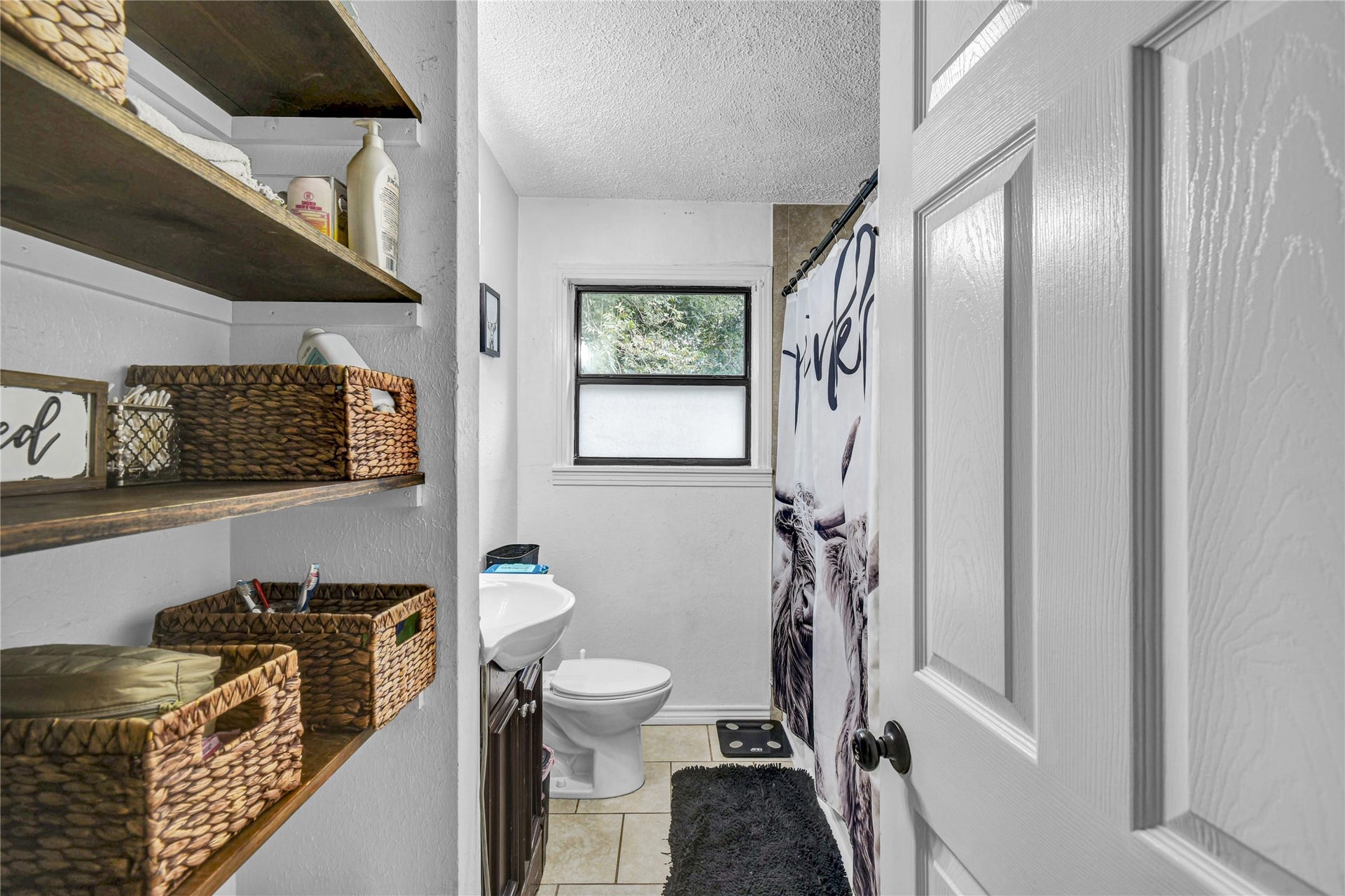 1120 Woodbine Drive, West Columbia, TX 77486 1120 Woodbine Drive, West Columbia, TX 77486