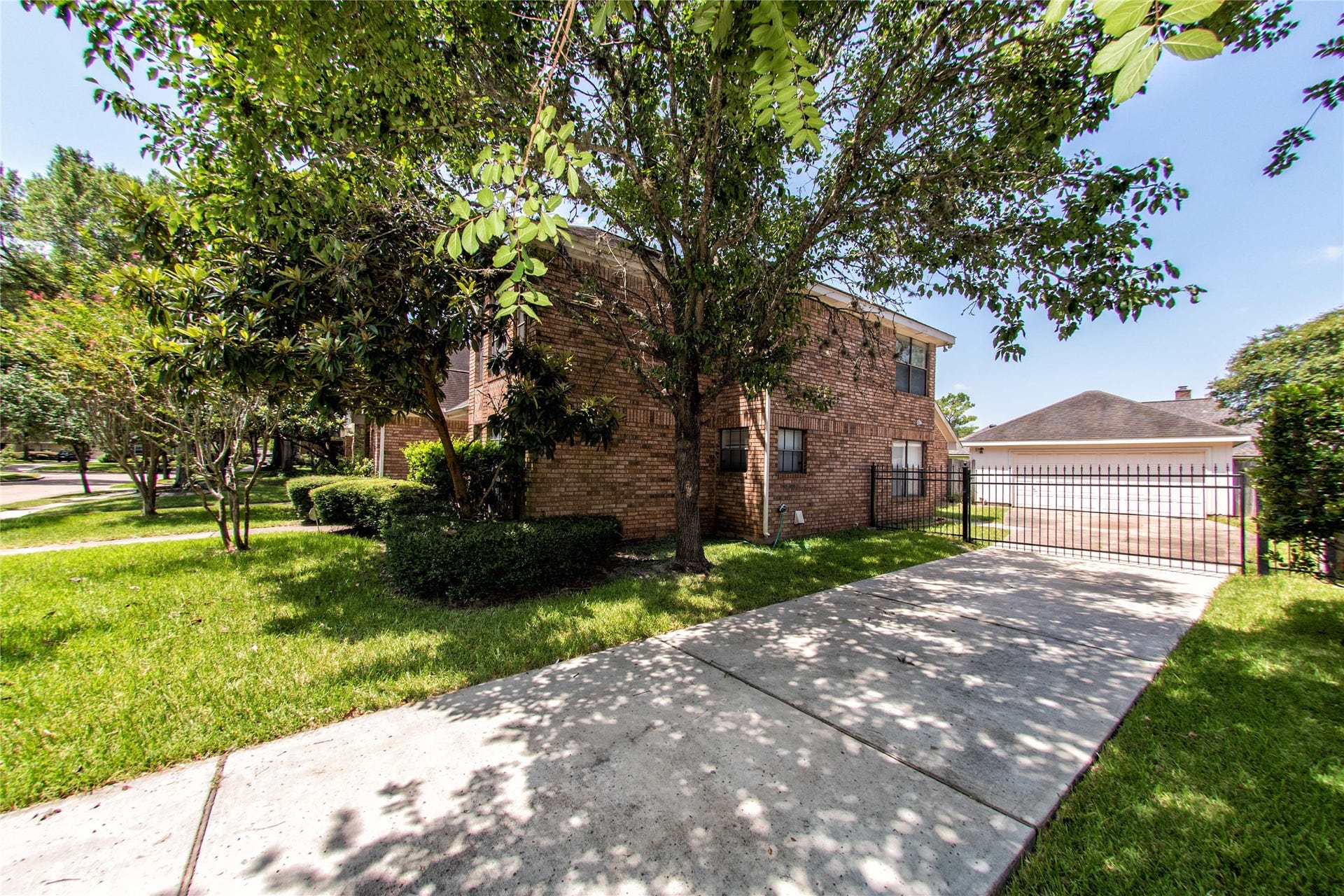 3438 Mimosa Way, Sugar Land, TX 77479