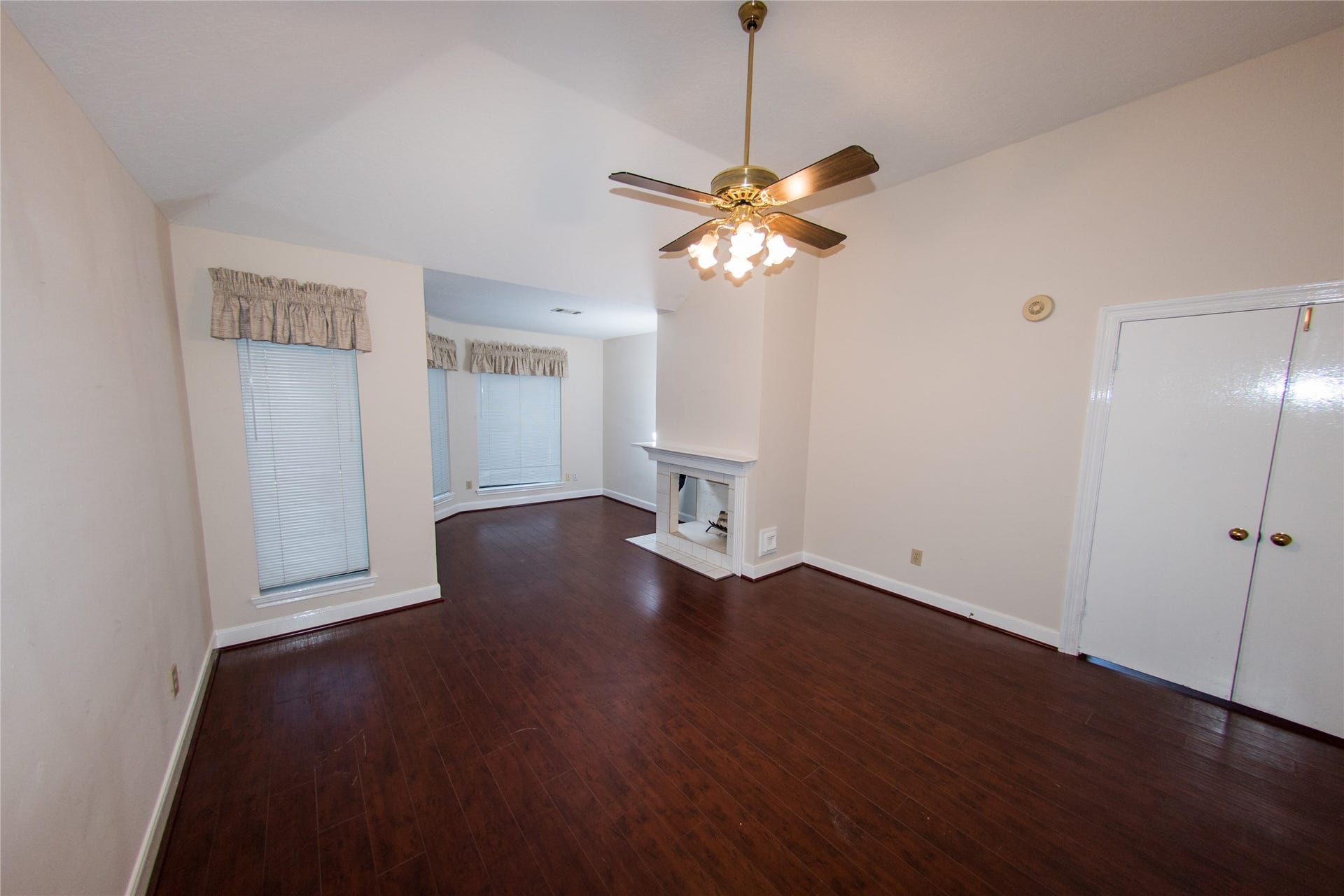 3438 Mimosa Way, Sugar Land, TX 77479