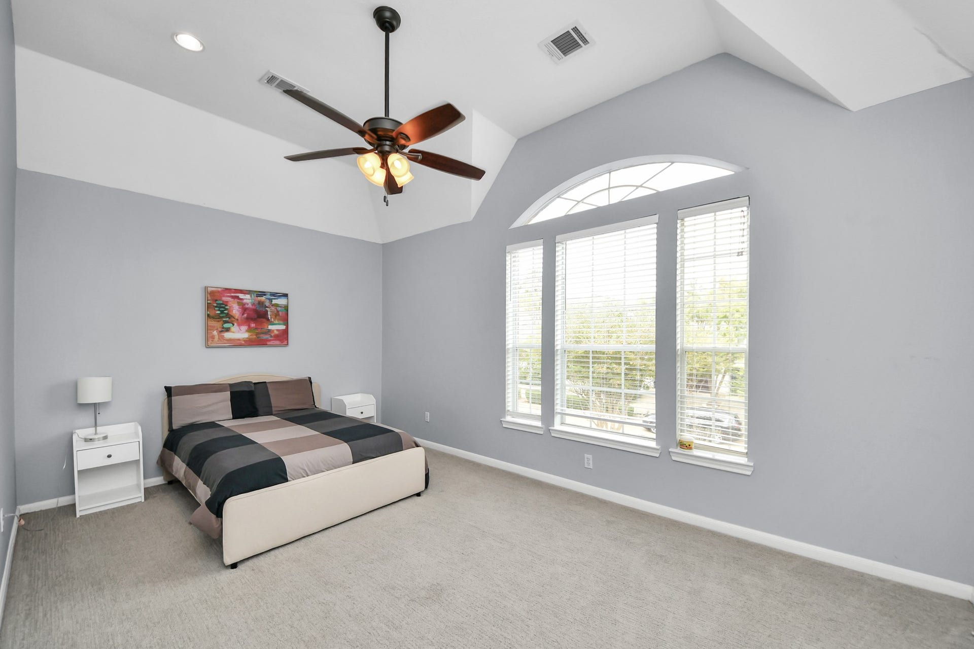 5313 Hidalgo Street, Houston, TX 77056 5313 Hidalgo Street, Houston, TX 77056