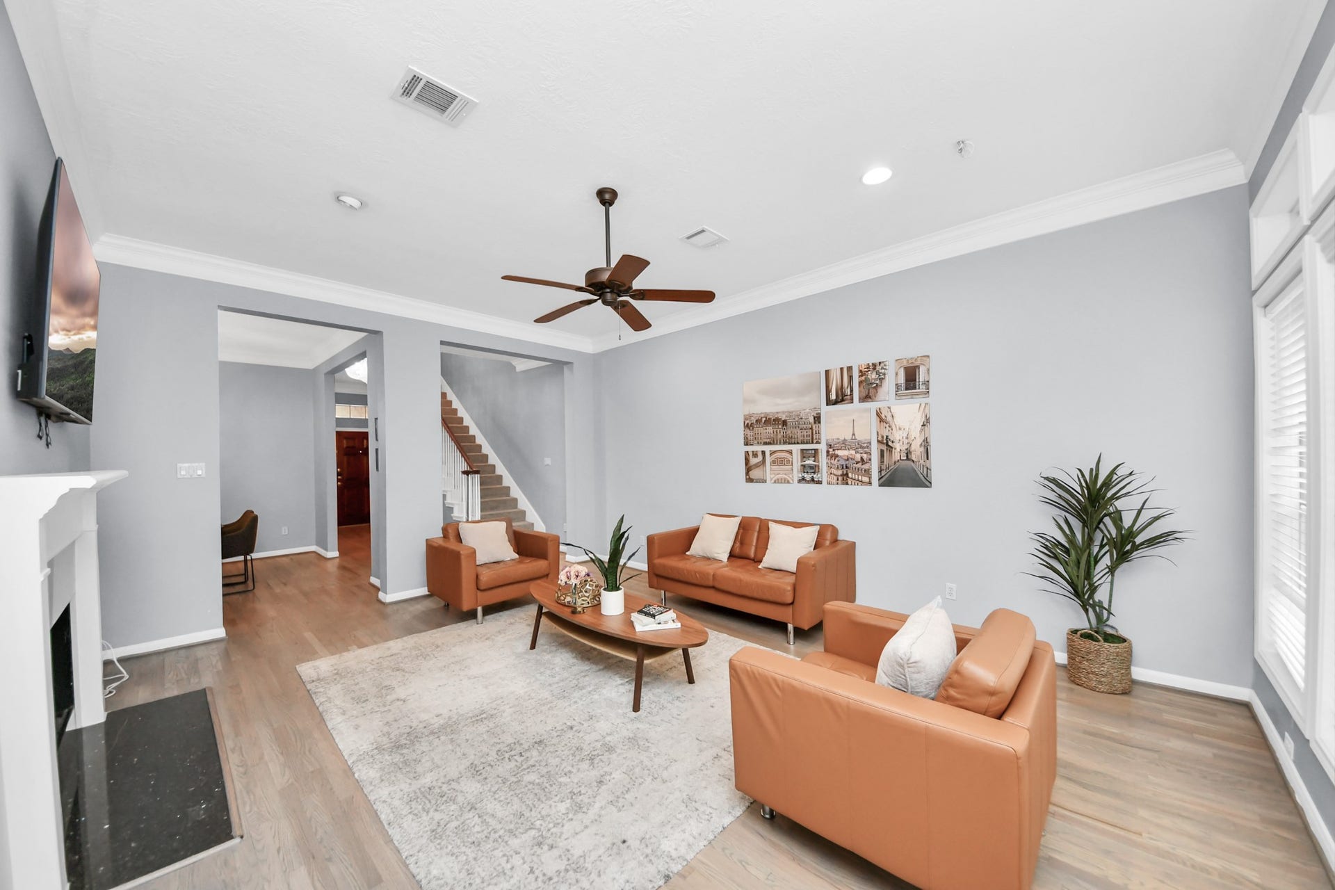 5313 Hidalgo Street, Houston, TX 77056 5313 Hidalgo Street, Houston, TX 77056