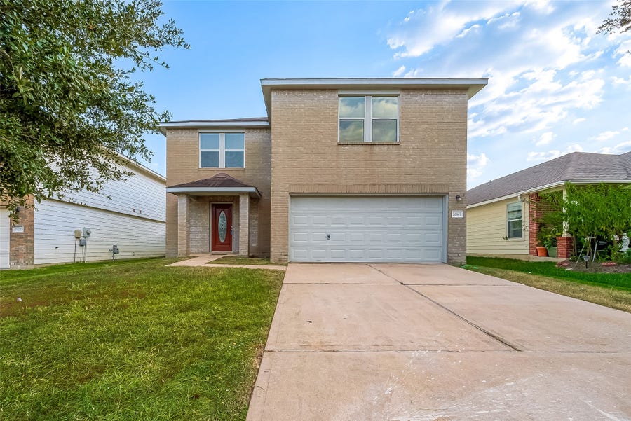 Property photo for 20807 Baronsledge Lane, Katy, TX