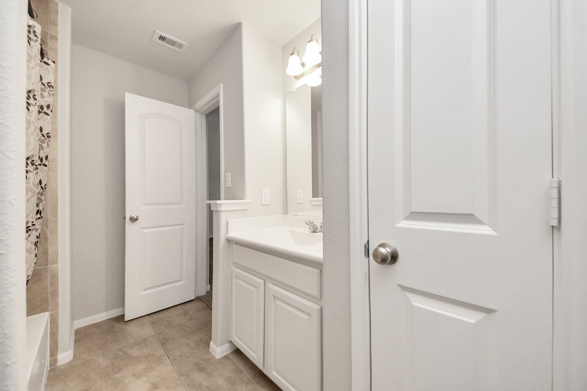 2722 Star Sky Way, Houston, TX 77045