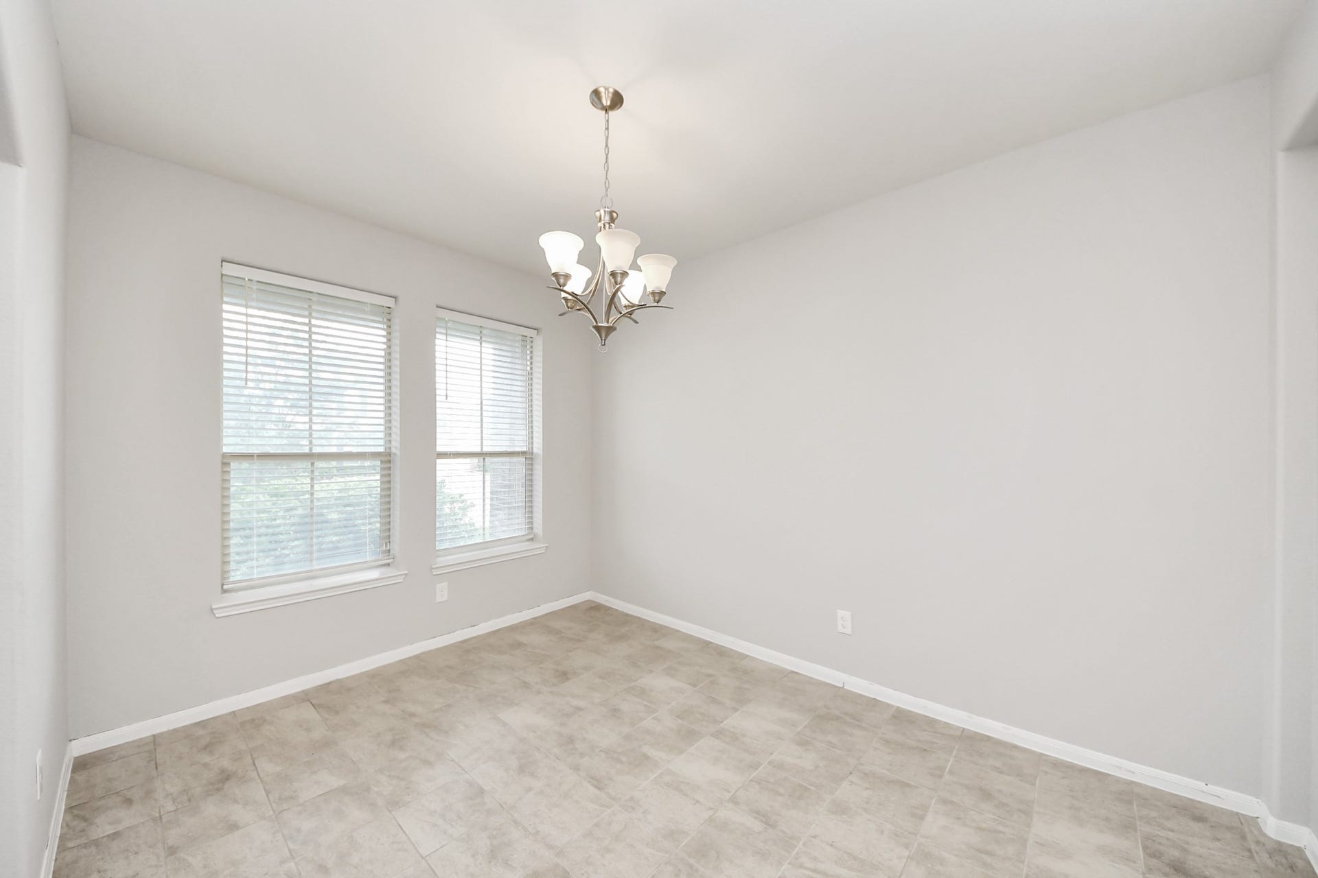 2722 Star Sky Way, Houston, TX 77045