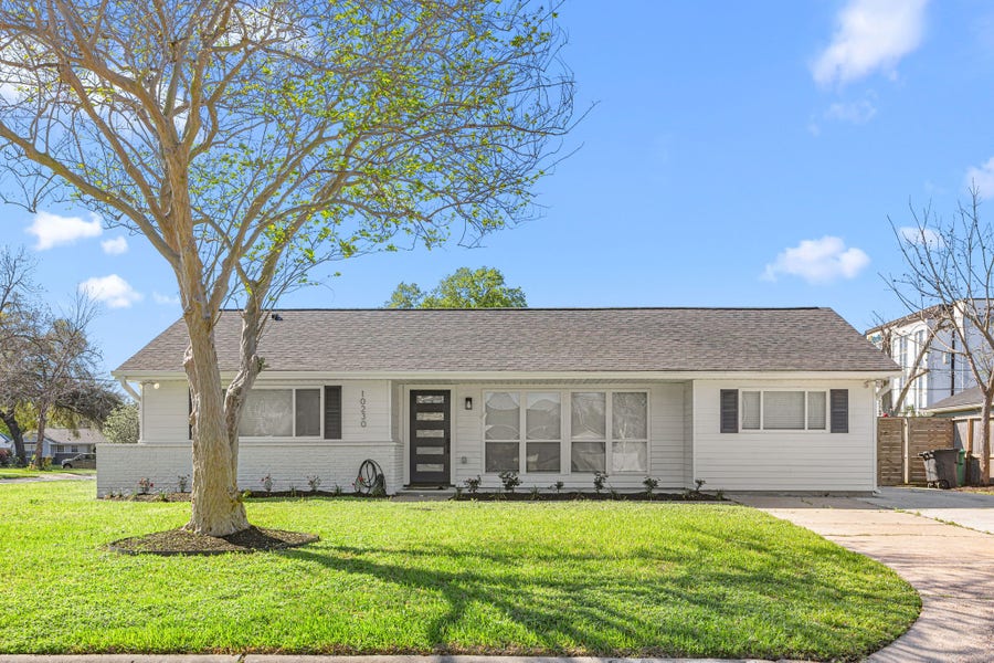 Property photo for 10230 Valencia Drive, Houston, TX