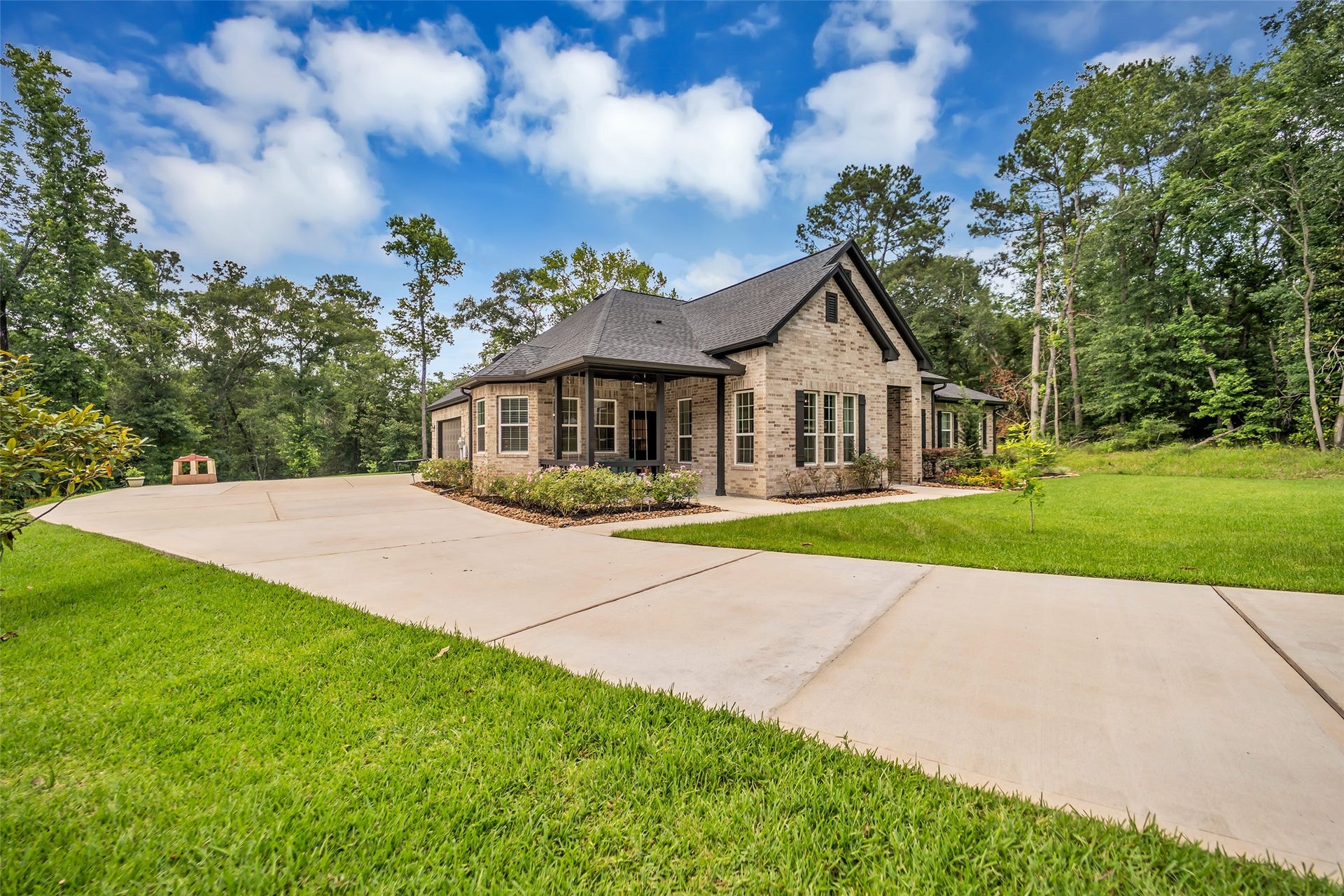 14663 Diamond Shores, Willis, TX 77378 14663 Diamond Shores, Willis, TX 77378