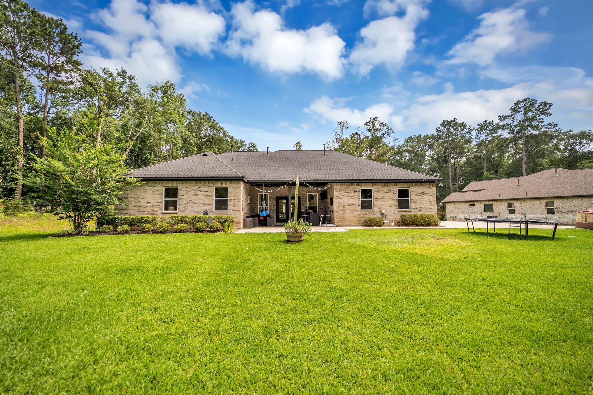 14663 Diamond Shores, Willis, TX 77378 14663 Diamond Shores, Willis, TX 77378