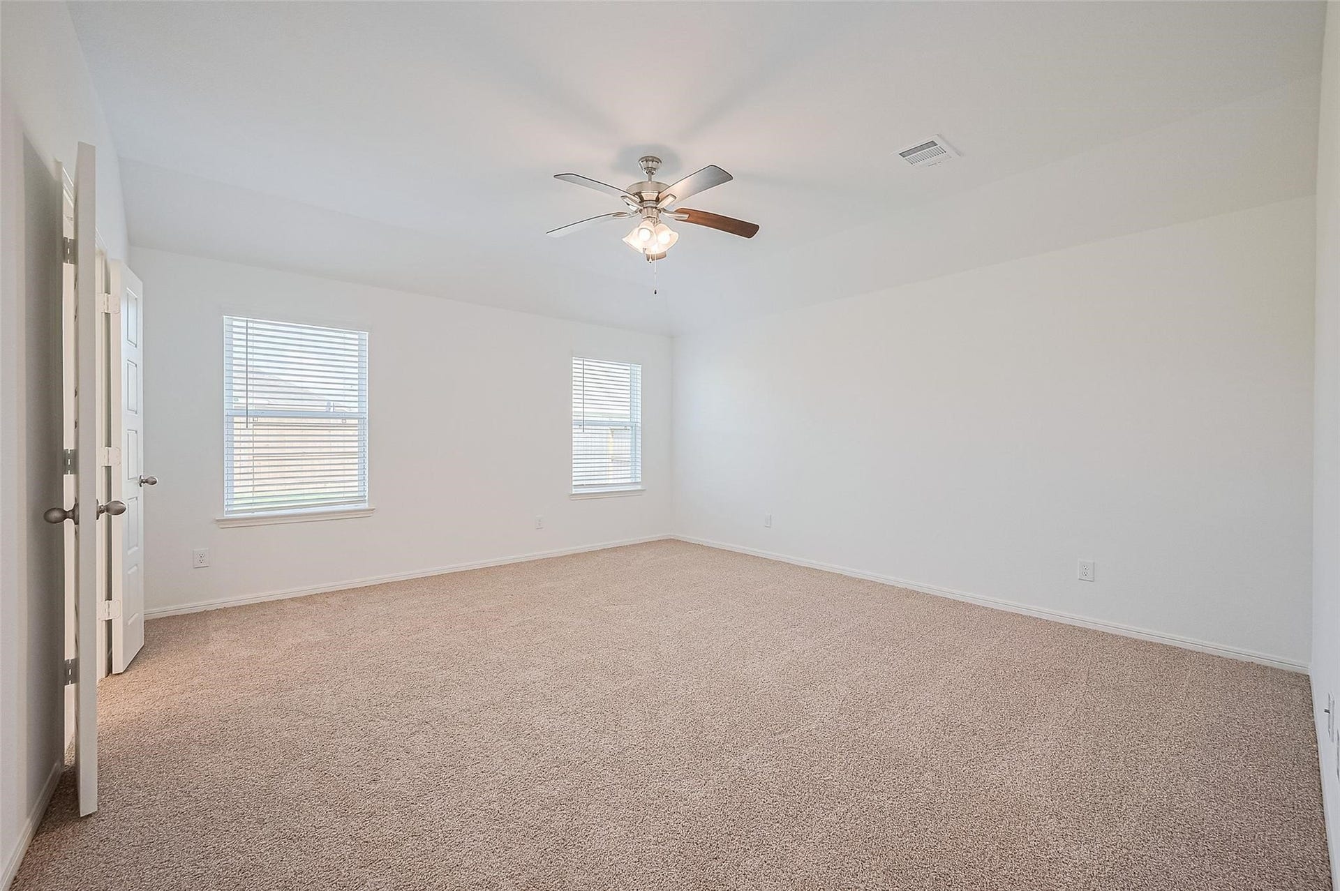 2212 Manila Lane, Texas City, TX 77568 2212 Manila Lane, Texas City, TX 77568