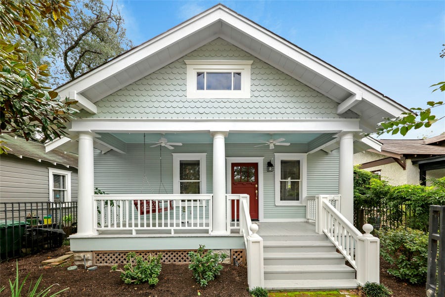 Property photo for 908 W 14th Street, Houston, TX