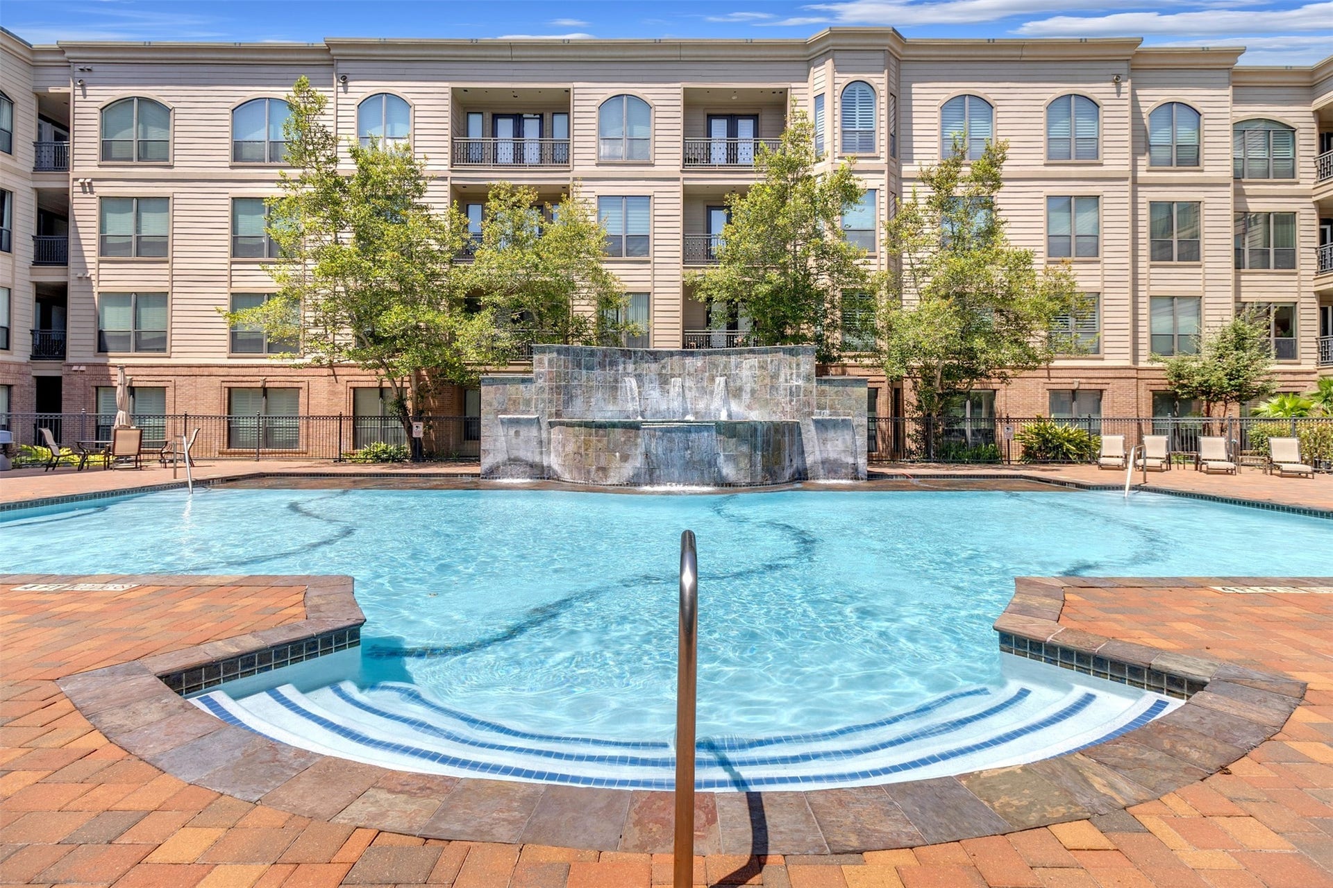 2299 Lone Star Drive, #334, Sugar Land, TX 77479