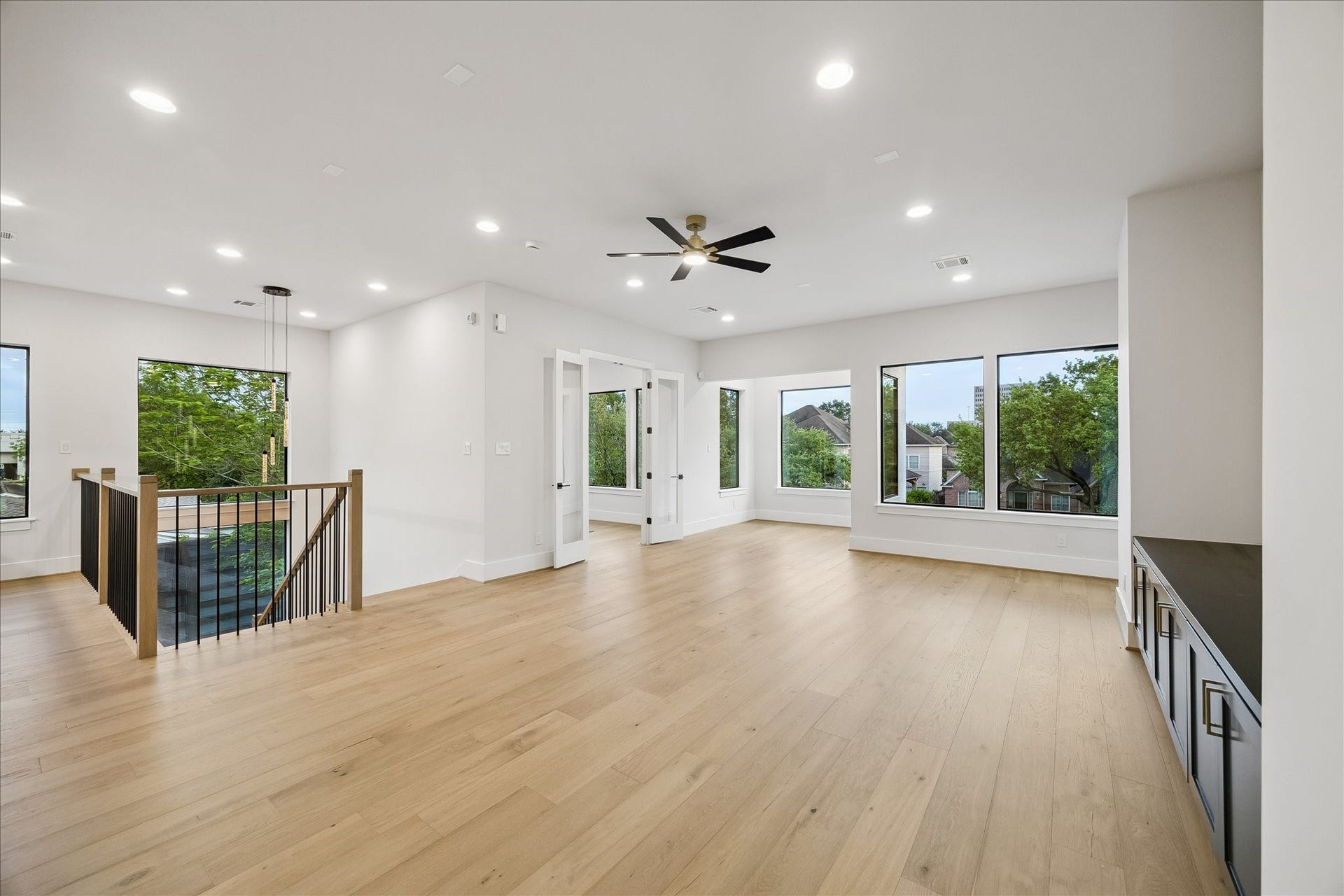 4714 Tamarisk Street, Bellaire, TX 77401