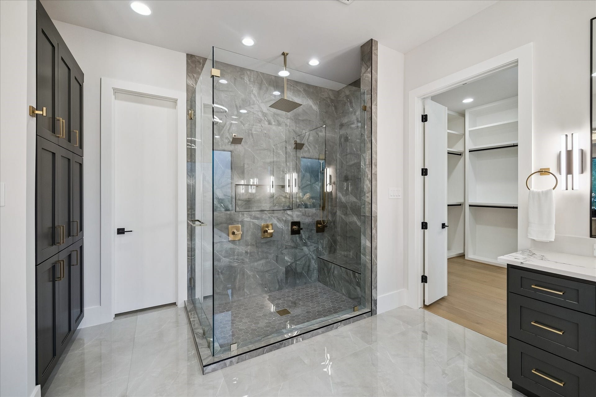 4714 Tamarisk Street, Bellaire, TX 77401