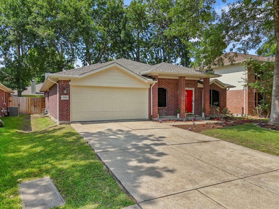 Property photo for 3014 Lonesome Ridge Court, Sugar Land, TX