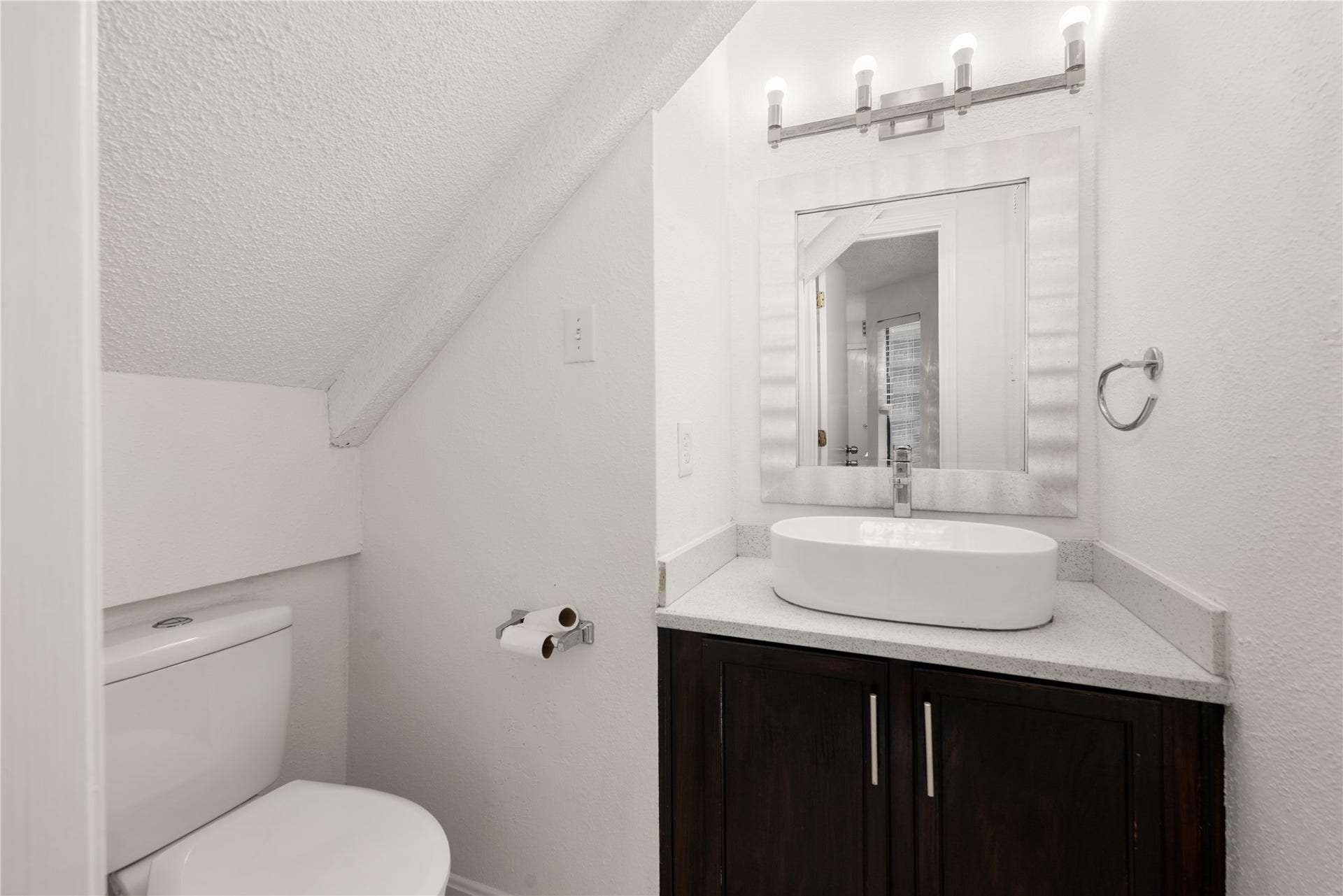 3813 Landmark Drive, Missouri City, TX 77459 3813 Landmark Drive, Missouri City, TX 77459