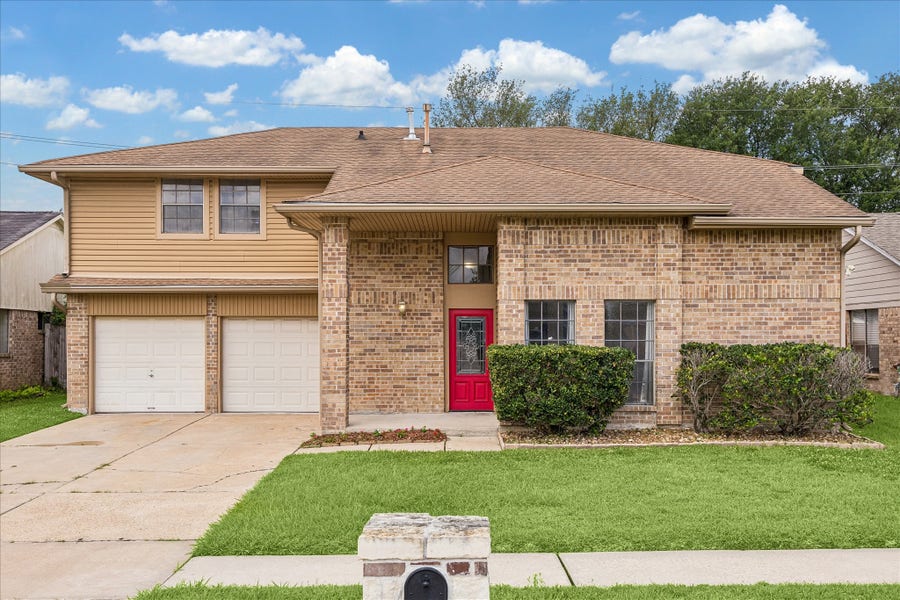 Property photo for 8915 Lakeside Forest Drive, Houston, TX