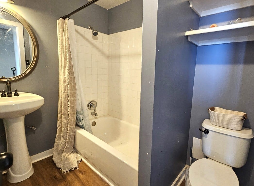 7115 Stingray Street, Hitchcock, TX 77563 7115 Stingray Street, Hitchcock, TX 77563