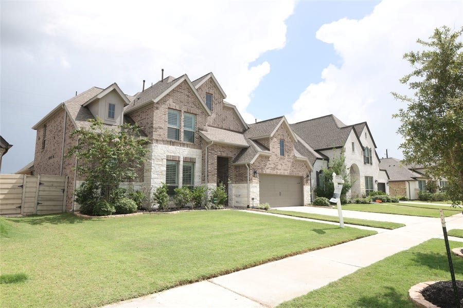 Property photo for 4913 Mulberry Shrubs Lane, Manvel, TX