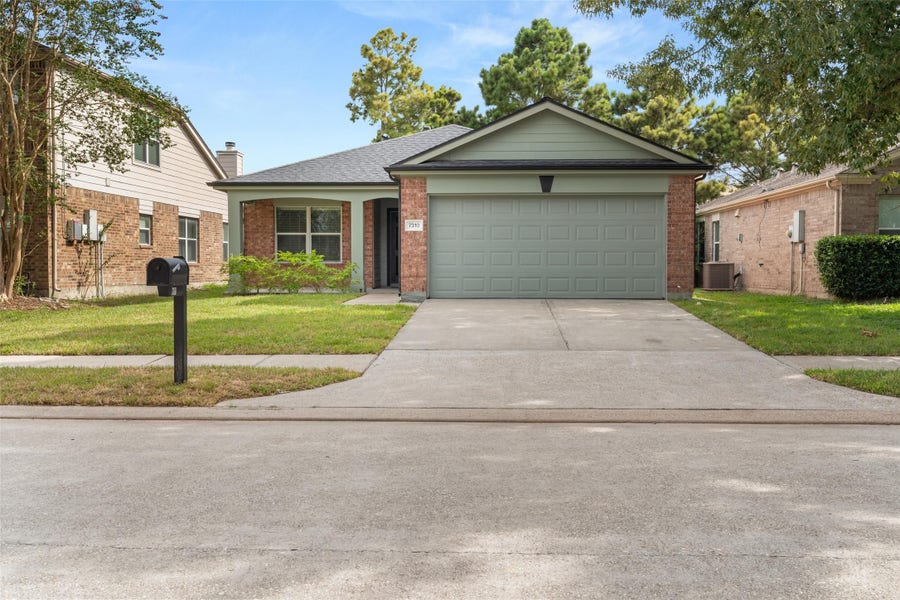 Property photo for 7310 Wisteria Chase Place, Humble, TX