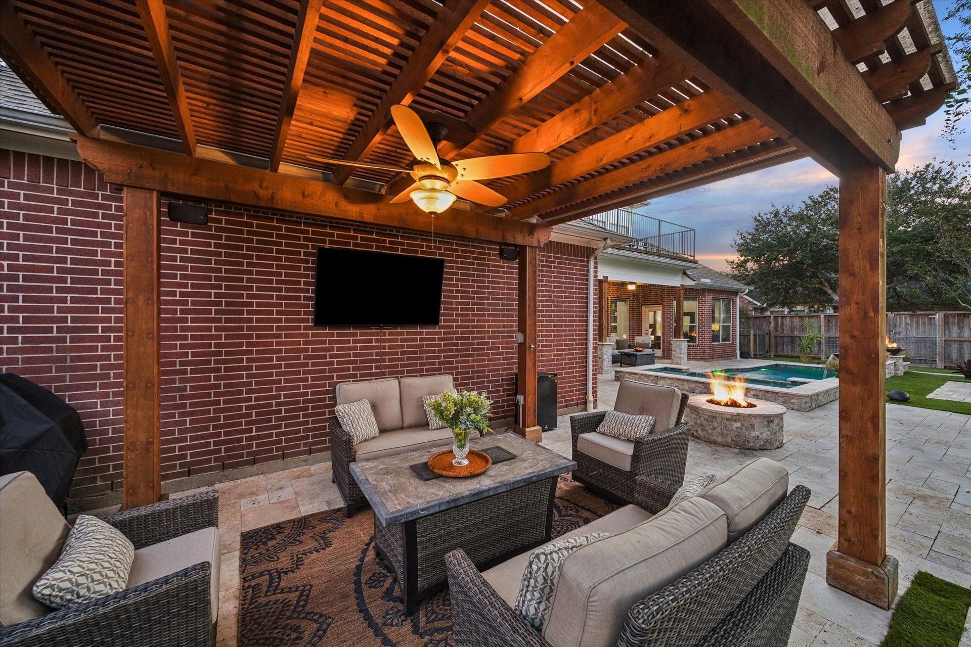 3523 Silvercreek Drive, Manvel, TX 77578 Perola with ceiling fan offers seating to enjoy the outdoors