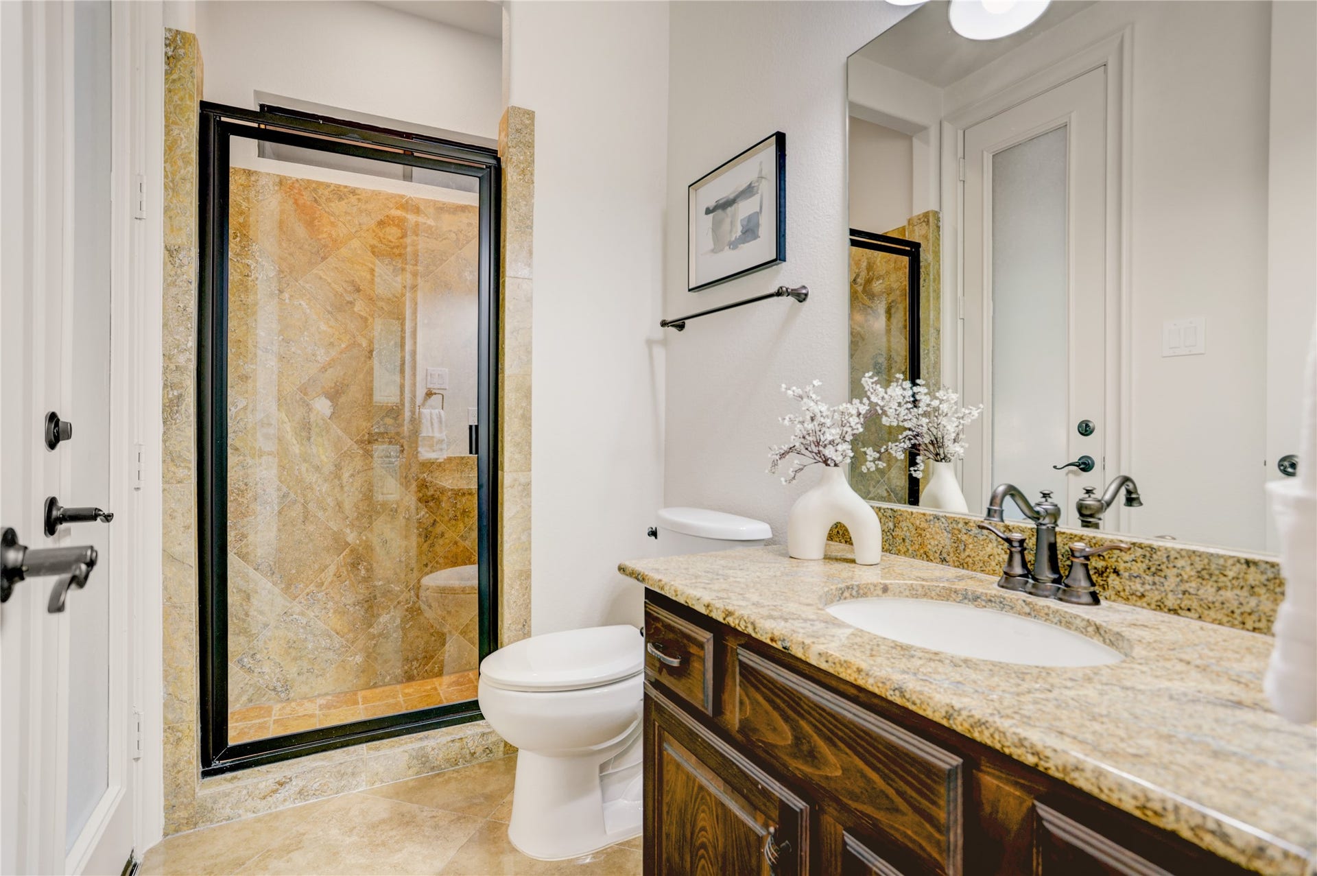 702 Piedmont Street, Sugar Land, TX 77478 The guest suite bath has exterior access and could also be used as a future pool bath