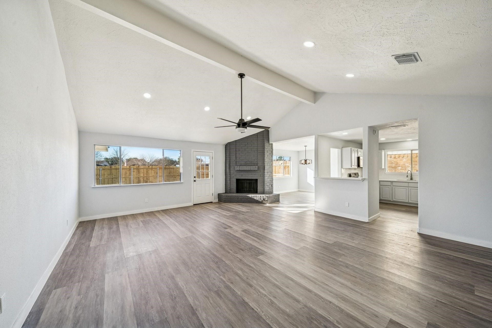 1419 Fieldstone Drive, Missouri City, TX 77489 1419 Fieldstone Drive, Missouri City, TX 77489