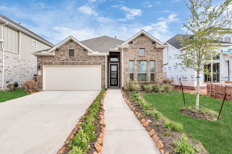 Property photo for 9622 Chateau Hill Drive, Manvel, TX