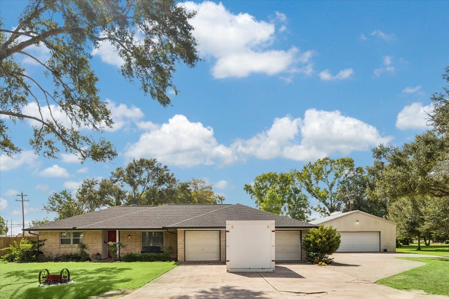 Property photo for 12806 Britt Road, Brookside, TX