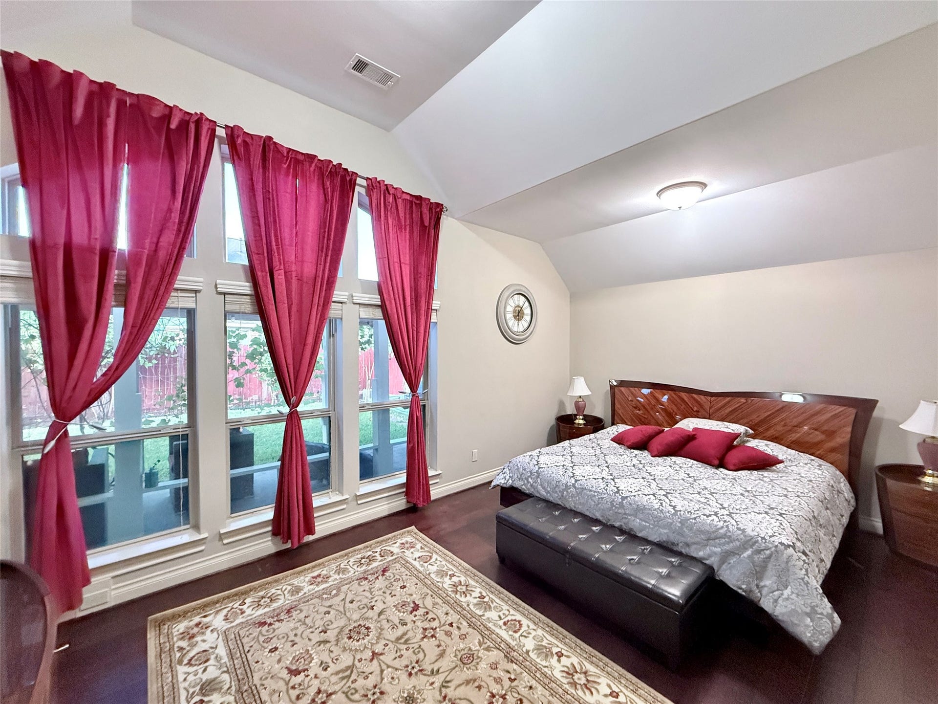 13601 Durango Pass Drive, Pearland, TX 77584 Primary Bedroom over looking the back yard