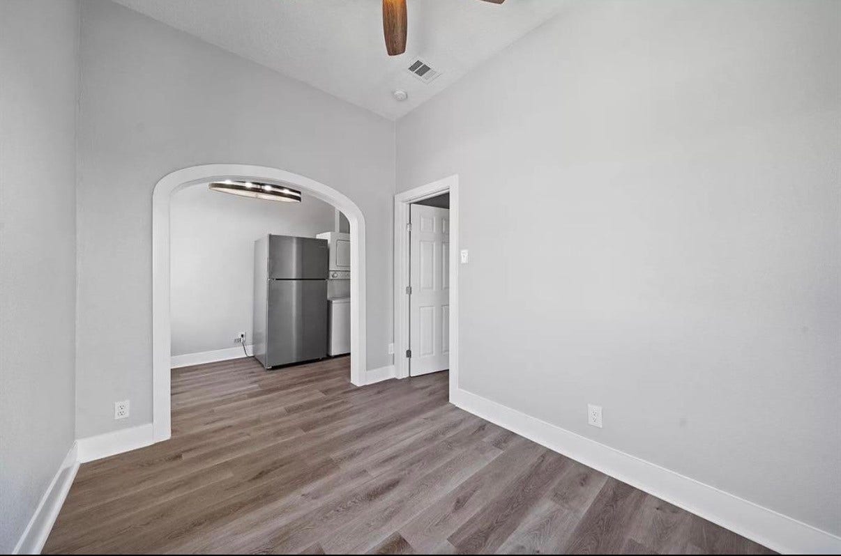 805 10 th Street, #4, Galveston, TX 77550